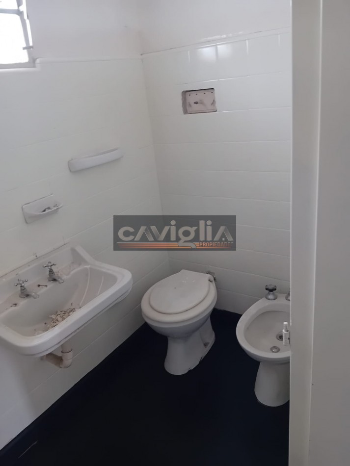 OPORTUNIDAD CASA EN VENTA PLENO CENTRO CARLOS PAZ